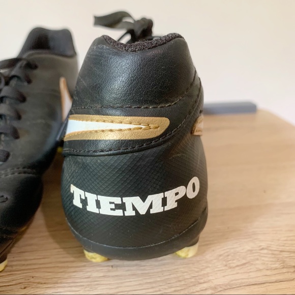 Black Tiempo Cleats Nike - Picture 3 of 5